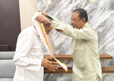 BJP NE coordinator and MP, Sambit Patra arrived at Agartala  for a slew of party meetings on October 28 and BJP’s state president Rajib Bhattacharjee welcomed him.